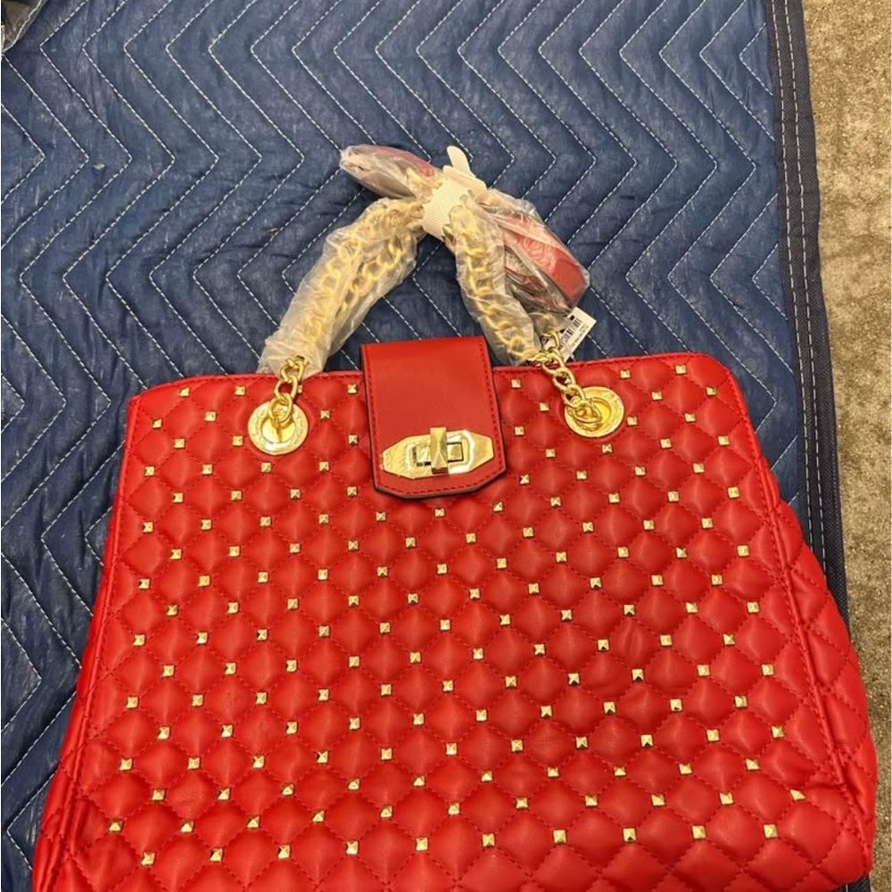 Elegant Red Quilted Handbag